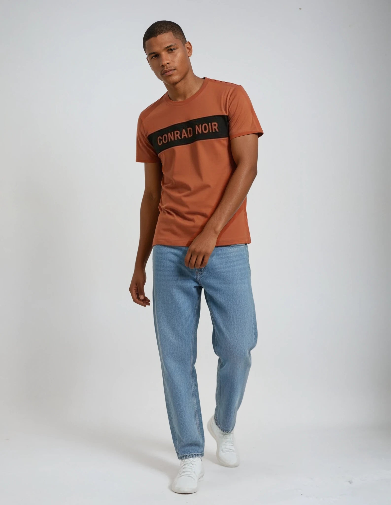 Orange Conrad Noir